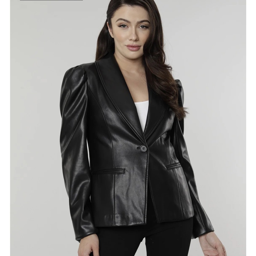 Dolce Cabo NWOT Black Faux Leather Puff Shoulder Blazer size small - Picture 1 of 5